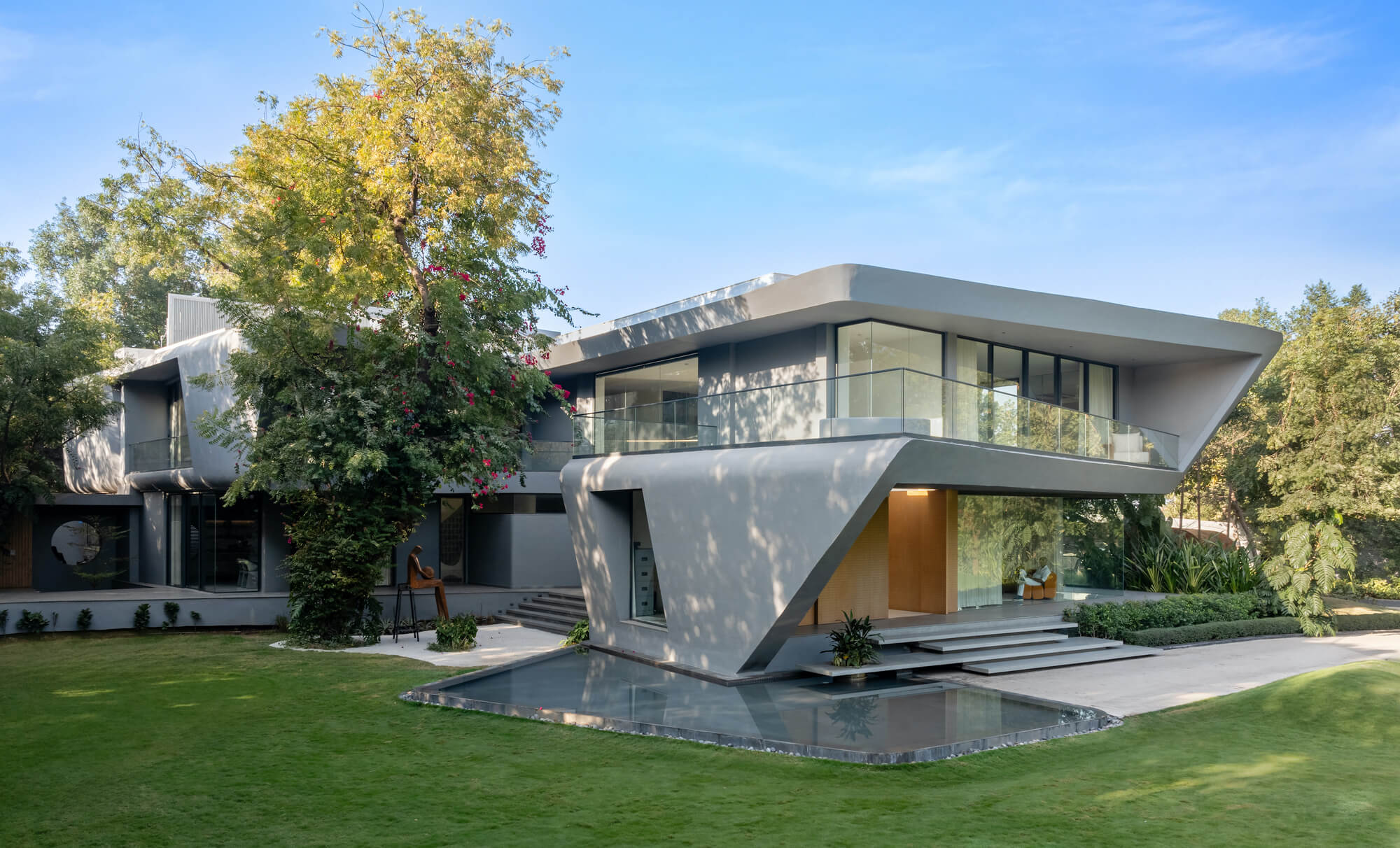 Девять X Nine House / Sanjay Puri Architects