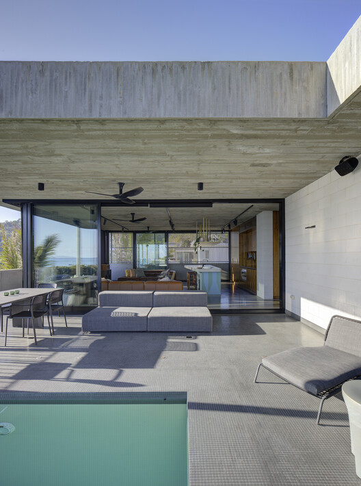 Airlie Beach House / Glyde Bautovich - изображение 19 из 49