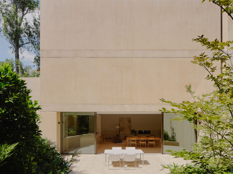 Como Terrace Residence / Carr - Интерьерная фотография, бетон