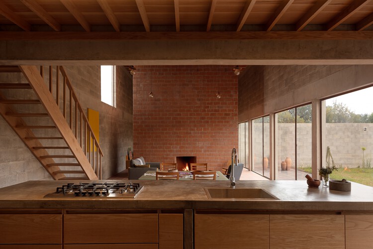 Nogal House / Escobedo Soliz - изображение 9 из 33