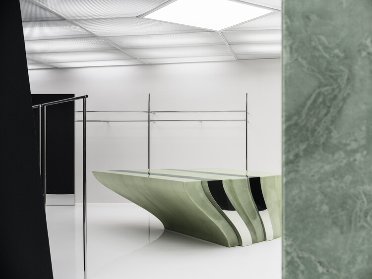 Coscia Guangzhou Concept Store / All Design Studio - Image 7 из 37