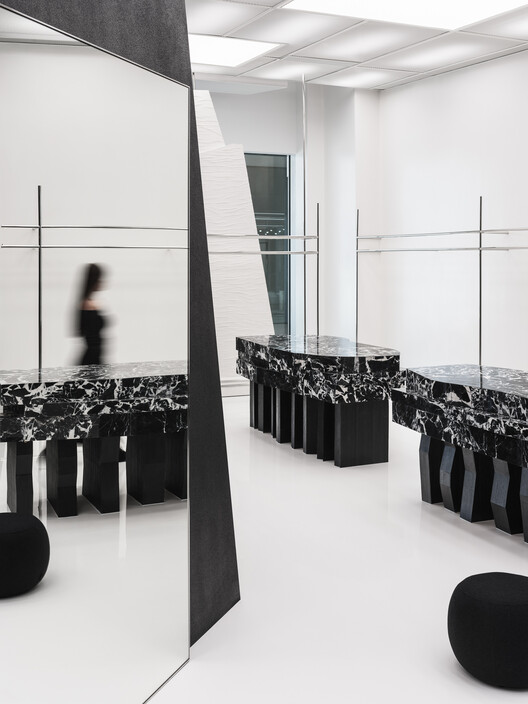 Coscia Guangzhou Concept Store / All Design Studio - Image 15 из 37