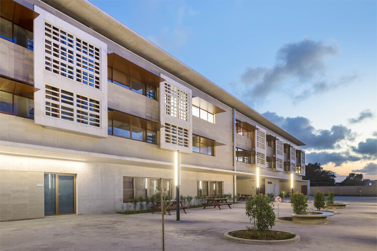 Lycée Kessel Djibouti / Richard + Schoeller - Внешняя фотография