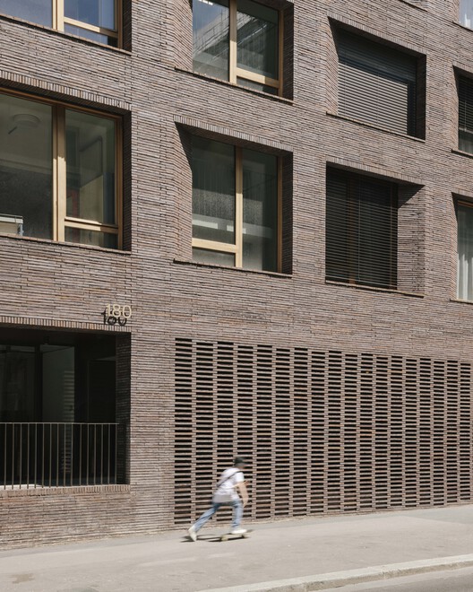 Belleville Sara Weill -Raynal House Reconstruction and Extension / Avenier Cornejo Architectes - изображение 3 из 29