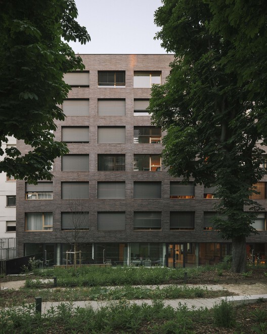 Belleville Sara Weill -Raynal House Reconstruction and Extension / Avenier Cornejo Architectes - изображение 2 из 29