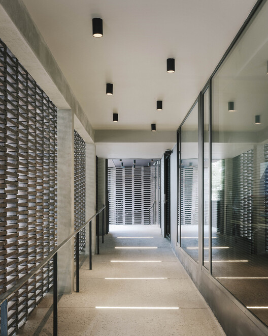 Belleville Sara Weill -Raynal House Reconstruction and Extension / Avenier Cornejo Architectes - изображение 4 из 29