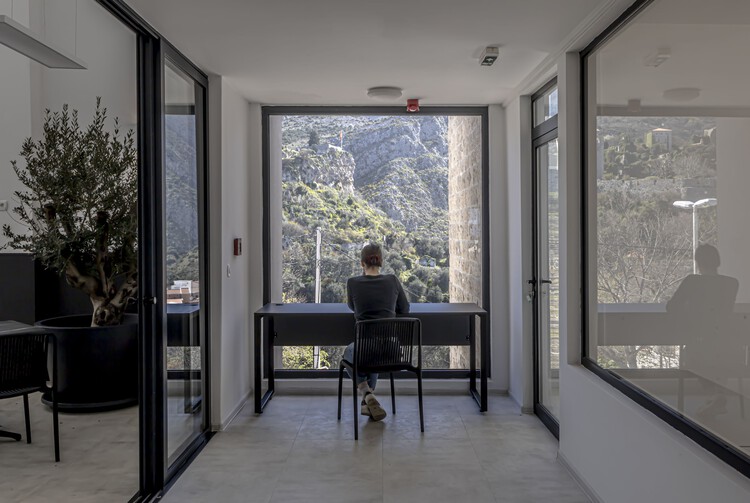 House of Olives / Arhinginženjering - Интерьерная фотография, столовая, стул