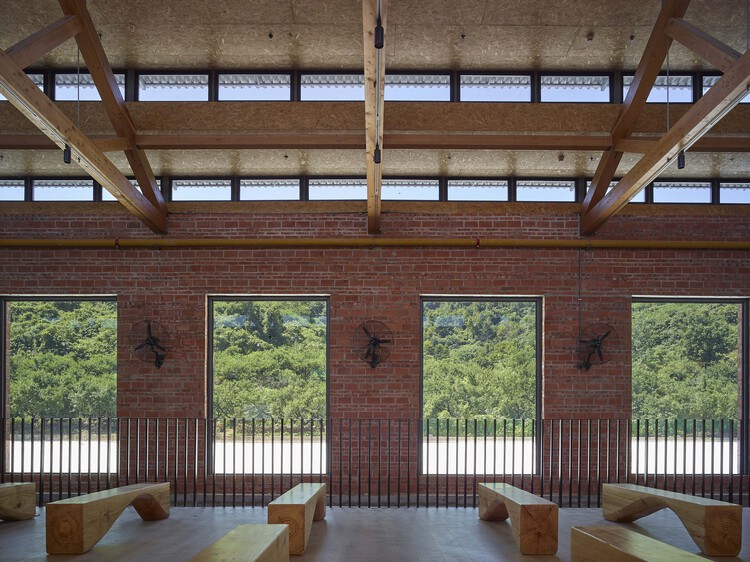 Taoli -Zhaoshan Village Center / Thad Sup Atelier - Интерьерная фотография, дерево