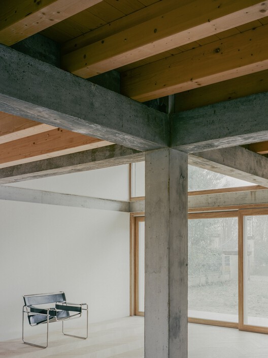 Не сельский дом / AACM - Atelier Architettura Chinello Morandi - изображение 4 из 28