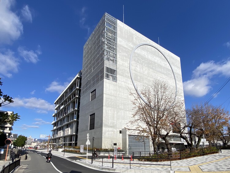 Культурный и детский комплекс города Ибараки Onikuru / Toyo Ito & Associates + Takeaka Corporation - Внешняя фотография