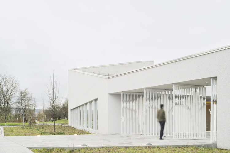 Новая апостольская церковь / bez+kock architekten - внешняя фотография, бетон