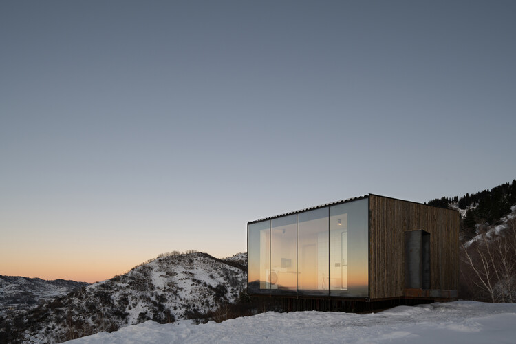 AUM Cabins / Arthur Kariev Architects - Внешняя фотография