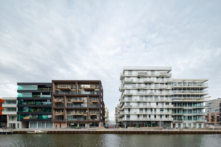 CityPlot Buiksloterham / StudiOninedOts + Delva Landscape Architecture - Внешняя фотография, балкон