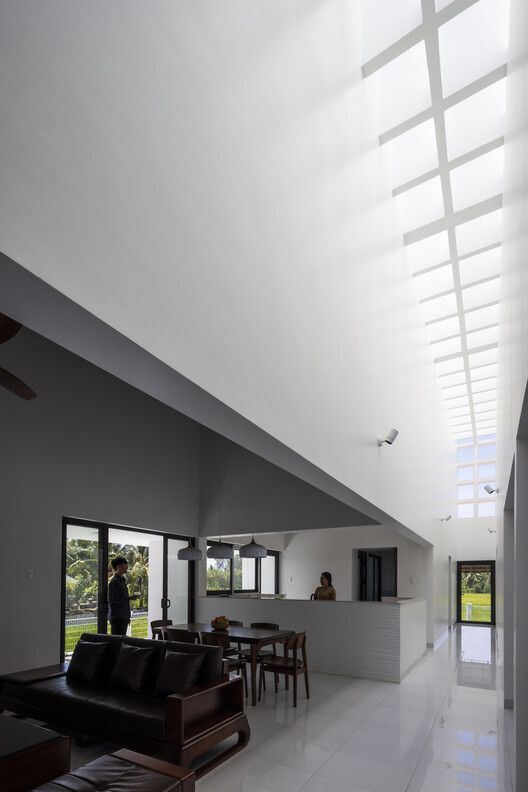 Co Muoi Garden Villa / 6717 Studio - Интерьерная фотография, стекло, луч