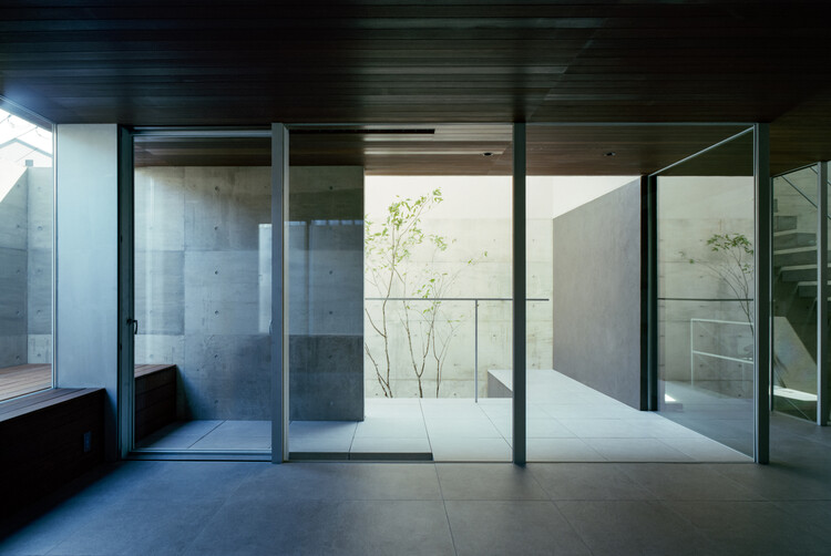 Дом двух поколений в Tennoji-Ku / Fujiwaramuro Architects-изображение 9 из 30