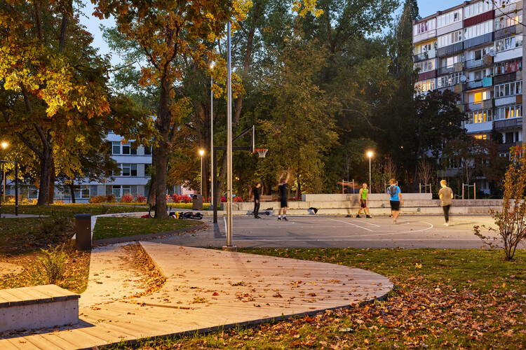 Парк Oak Grove Park / Life Pupa Over Space - Внешняя фотография