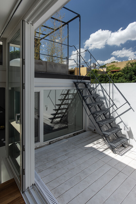 PH Charlone House / Florentina Fontana Arq. + Asociados - изображение 15 из 24