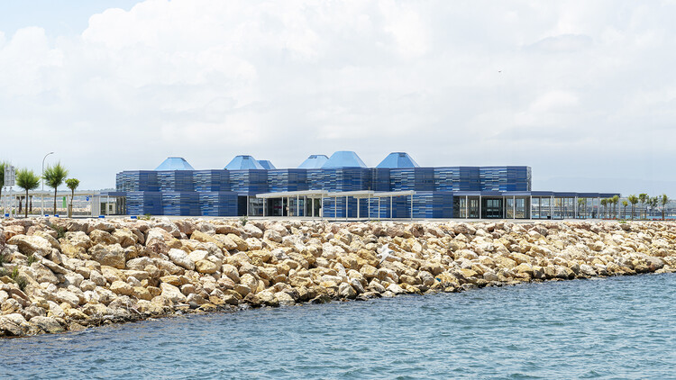 Tarragona Public Passenger Terminal / Hombre de Piedra Arquitectos - изображение 10 из 22