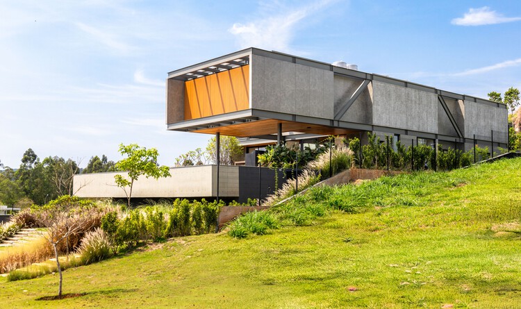 Entreverdes House / 24 7 Arquitetura - изображение 6 из 28
