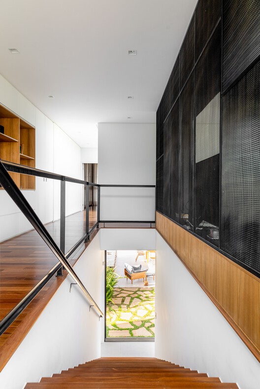 Entreverdes House / 24 7 Arquitetura - изображение 4 из 28