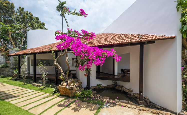 Truc Lam Anh Retreat / 6717 Studio - изображение 4 из 24