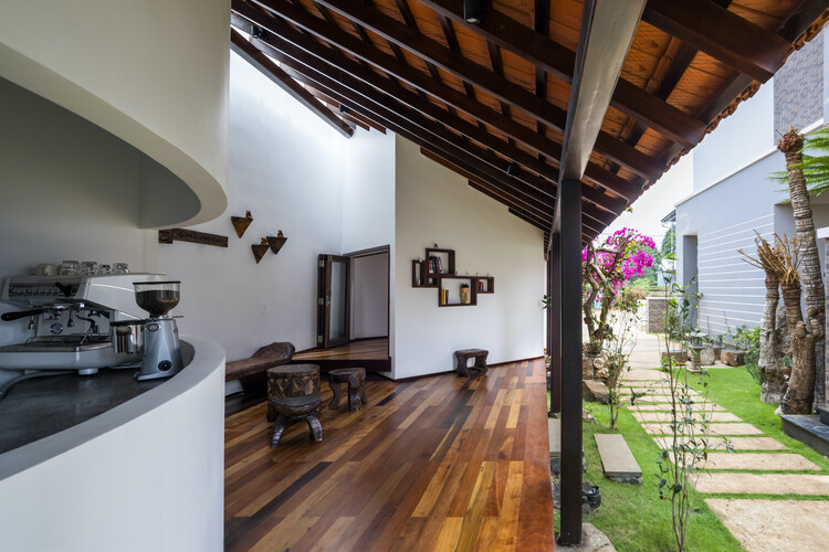 Truc Lam Anh Retreat / 6717 Studio - изображение 2 из 24