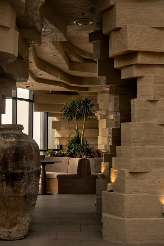 Mocha Pune Cafe / Design Studio - Интерьерная фотография