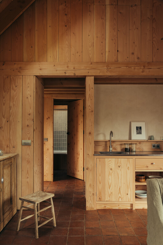 Iorram Cottage / Baillie Baillie Architects - Interior Photography, Kitchen, Wood, Countertop