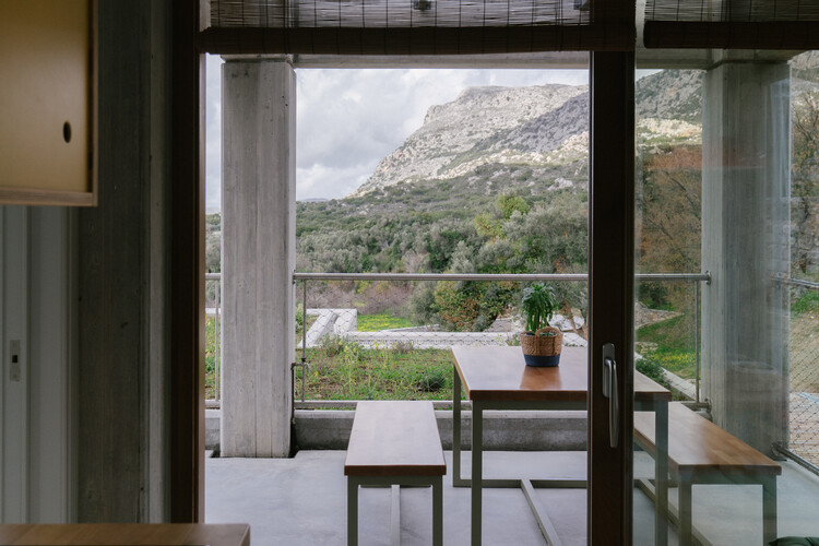 Meraki Hotel / Sigurd Larsen - Интерьерная фотография, дерево, стул