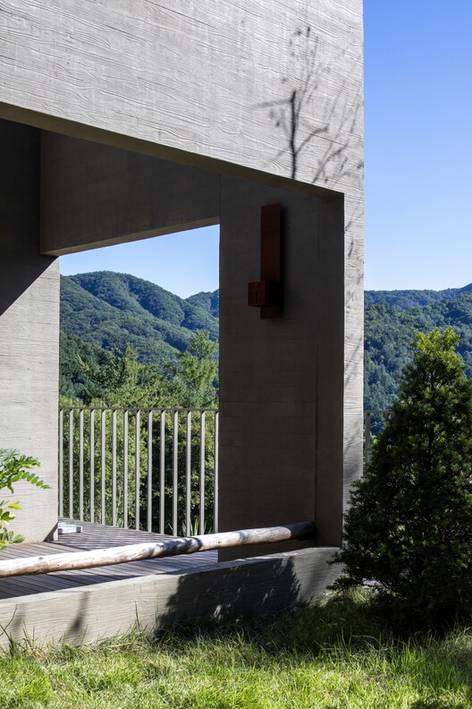 Ooort House / 100a Associates - изображение 18 из 26