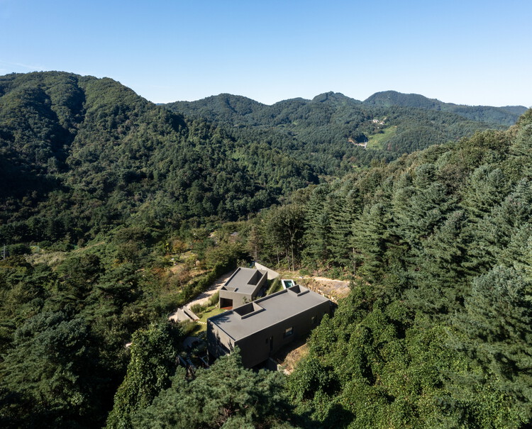 Ooort House / 100a Associates - Внешняя фотография, лес