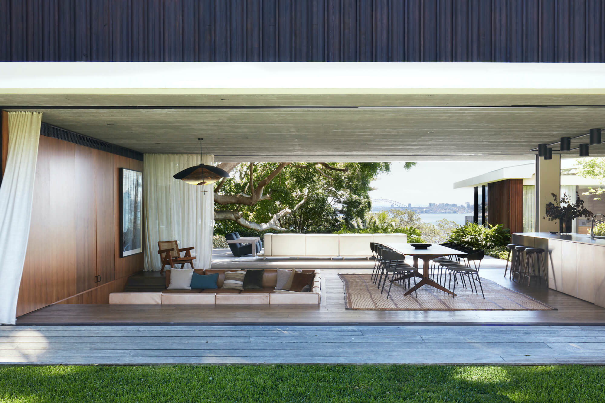 Casa Figueira / Buck & Simple | Архидали