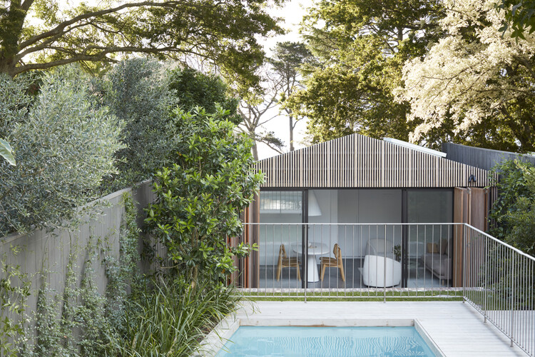 Bool House / Buck & Simple - Внешняя фотография, сад, двор, патио