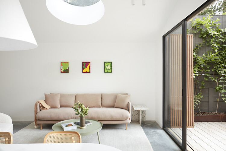 Bool House / Buck & Simple - Интерьерная фотография, гостиная, диван