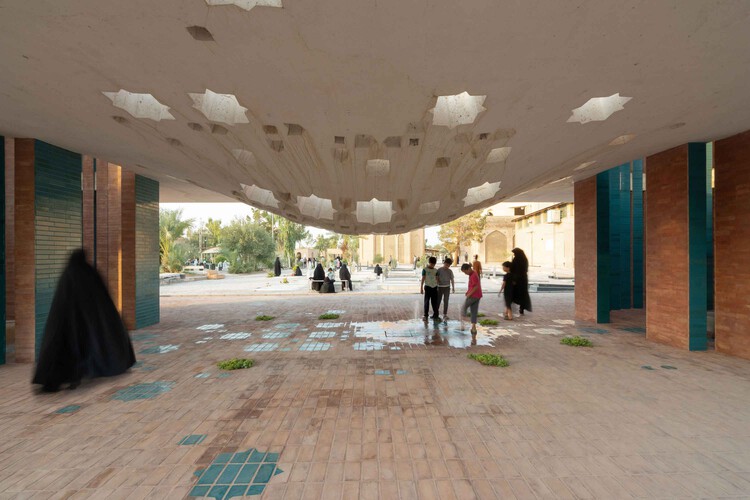 Shafagh Tomb / 35-51 Architecture Office - Interior Photography, Concrete
