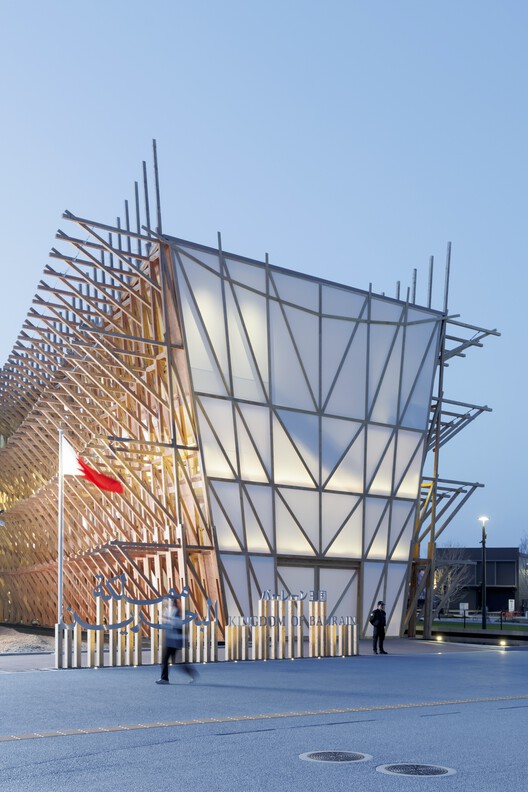 Анатомия Dow, Bahrain Pavilion Osaka Expo 2025 / Лина Готмех Архитектура - Внешняя фотография, сталь
