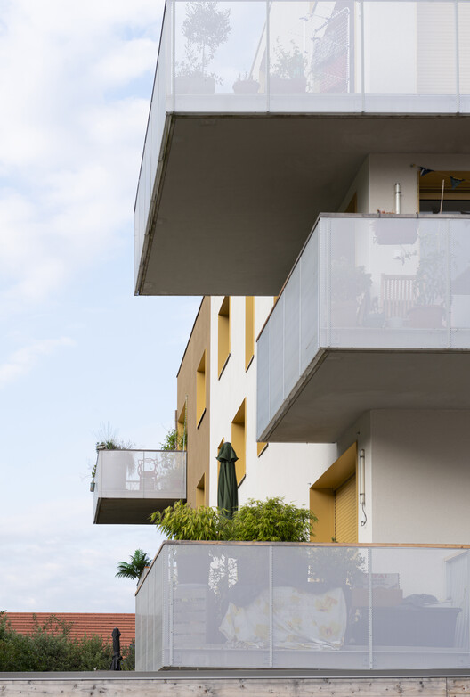 Социальное жилье для участия в Crolles / Indy Architectes - Interior Photography, Balcony
