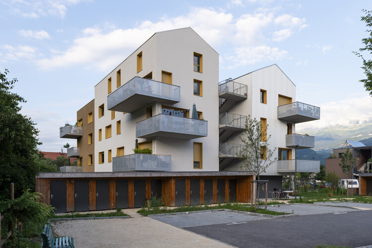 Социальное жилье для участия в Crolles / Indy Architectes - изображение 6 из 32