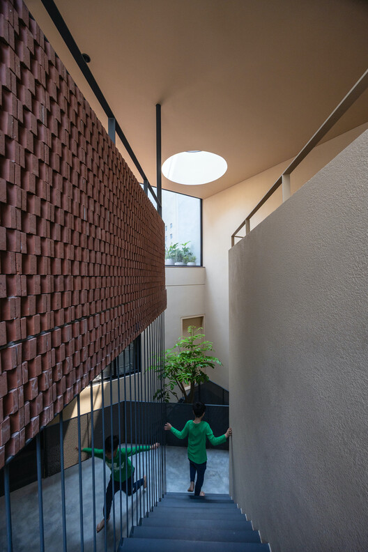 Linh Nam House / Toob Studio - Интерьерная фотография