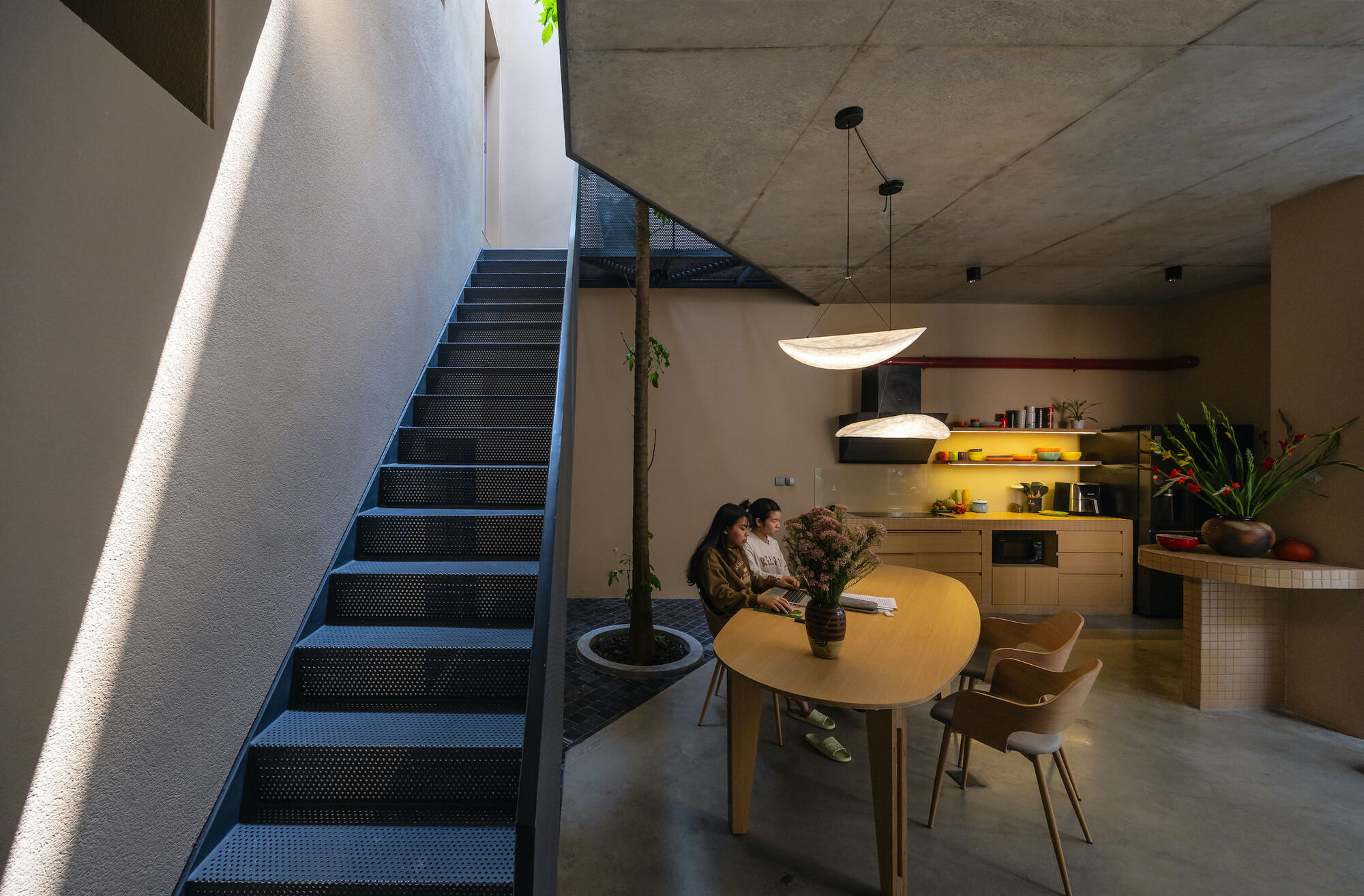 Linh Nam House / Toob Studio