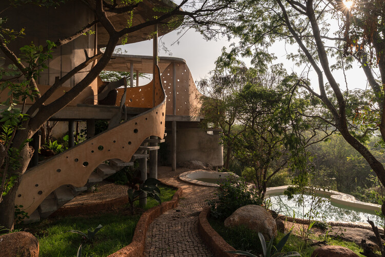 Winterfell House / Prithvi Architects - изображение 8 из 34