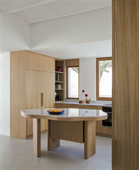 Ca na Baldu i en diego / atzur arquitectura - Интерьера, кухня, дерево, стол, стул