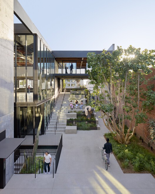 1640 14th ST Commercial & Offices / HGA - Внешняя фотография