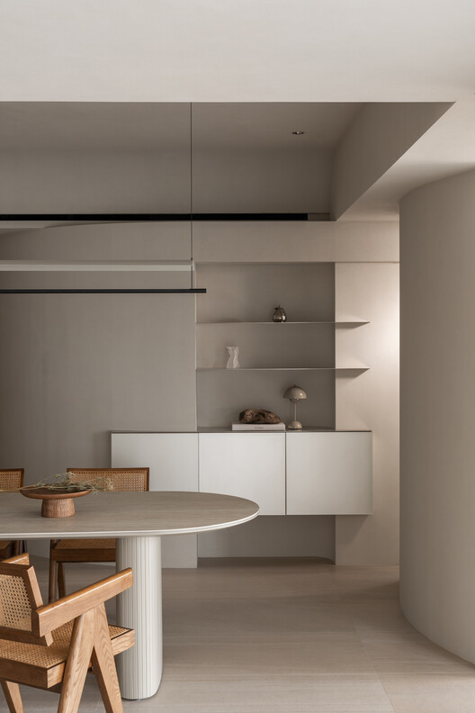 Mlow Rhythm Apartment / KC Design Studio - Интерьерная фотография