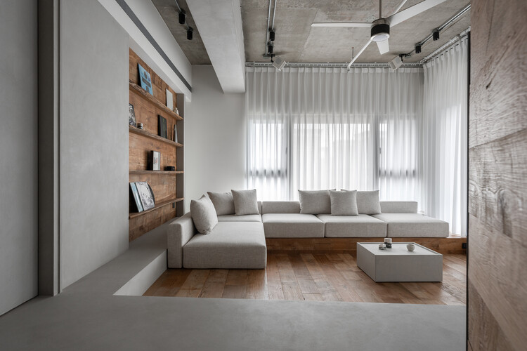 MOOIN APALTION / KC Design Studio - Интерьерная фотография, гостиная, дерево