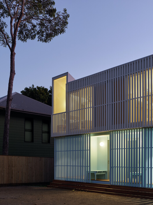   Blok Three Sisters House / Blok Modular + Vokes and Peters - Внешняя фотография, дверь