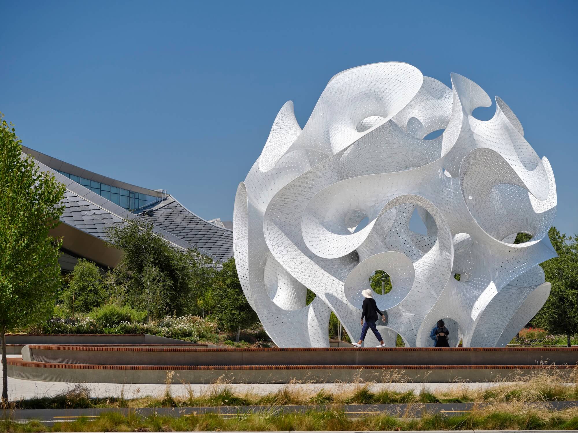 Orb / Marc Fornes / Thevermany