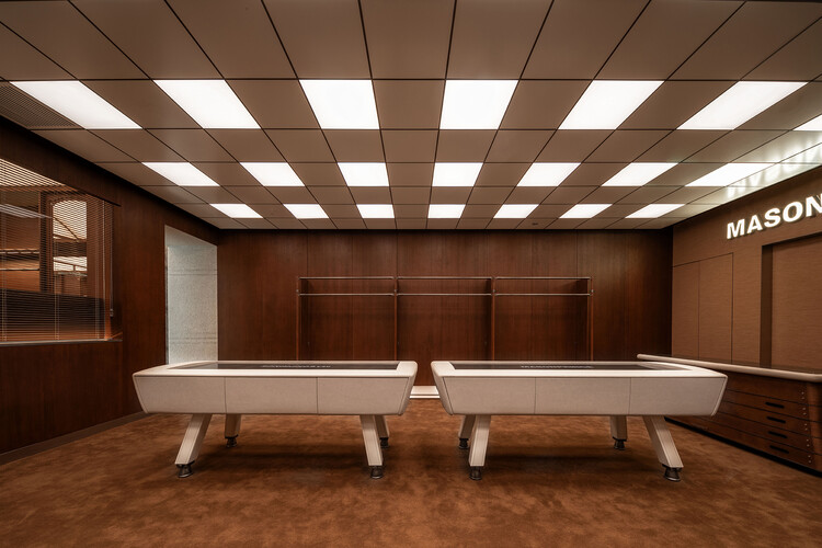 Флагманский магазин MasonPrince / Design - Interior Photography, Wood