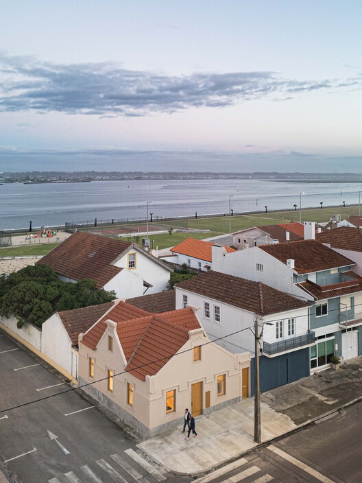 Clara House / M2.Senos Arquitectos - изображение 6 из 40