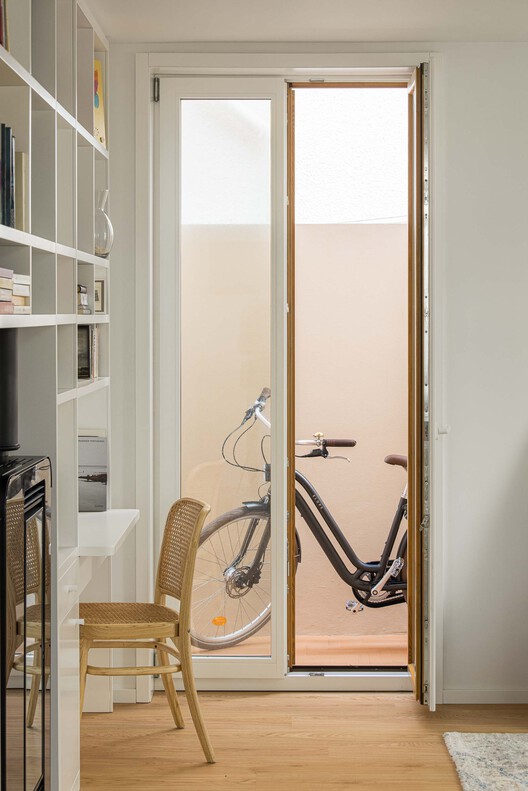 Клара Хаус / M2.Senos arquitectos - Интерьерная фотография, дверь